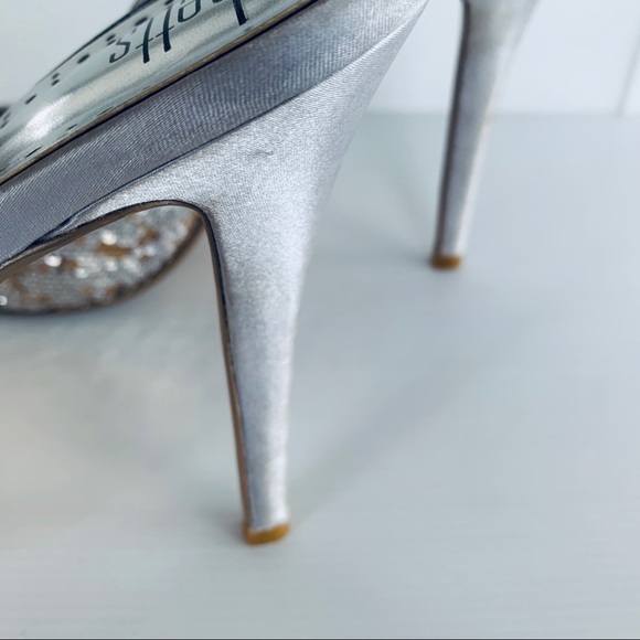 Betts Casino Silver Gold Sequin Peep Toe Slingback - Picture 15 of 16